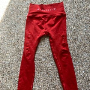 ALPHALETE halo leggings. Small